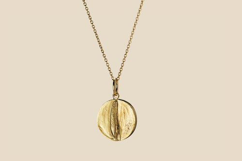 Back of the Eagle spirit animal amulet in 18k gold vermeil