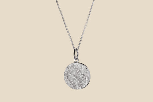 Back of the Hummingbird spirit animal amulet in 925 sterling silver