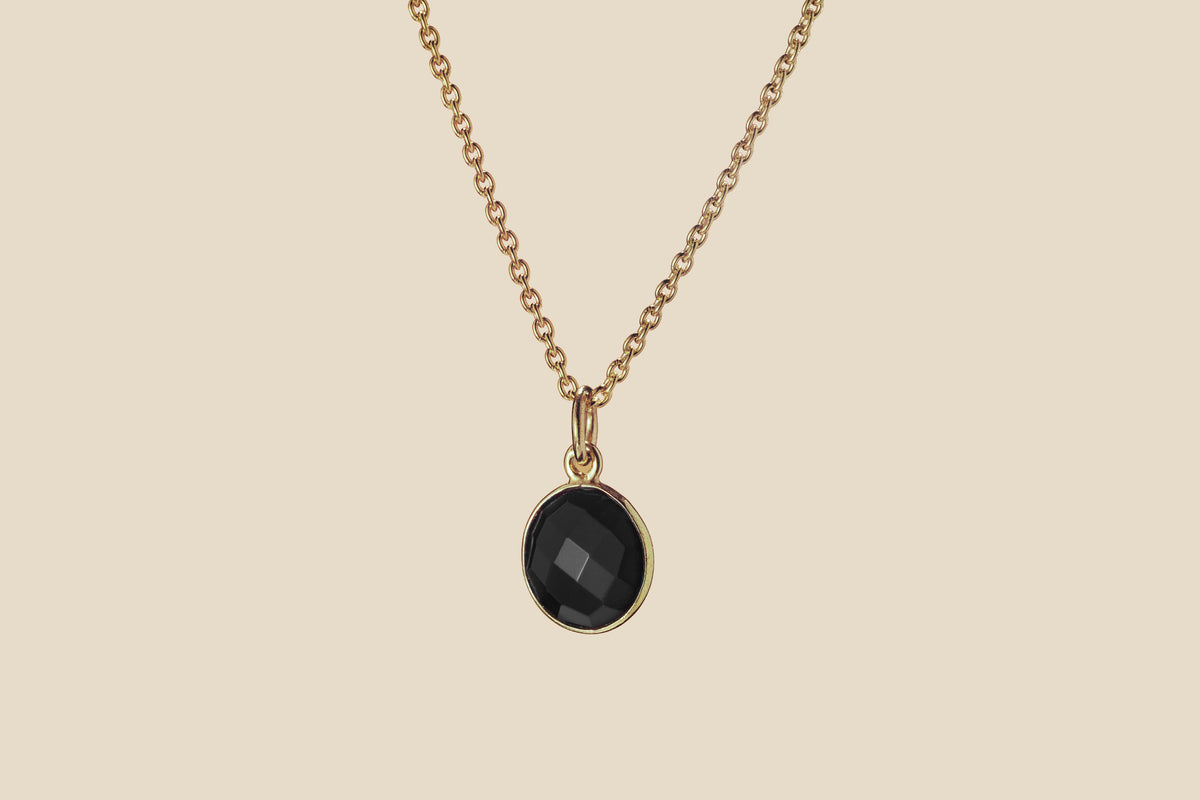 Onyx – Gold